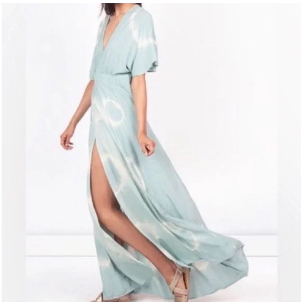 Lulu's Women's  Dusty Sage Tie-Dye Wrap Maxi Dress V-Neck Kimono Sleeve Size S